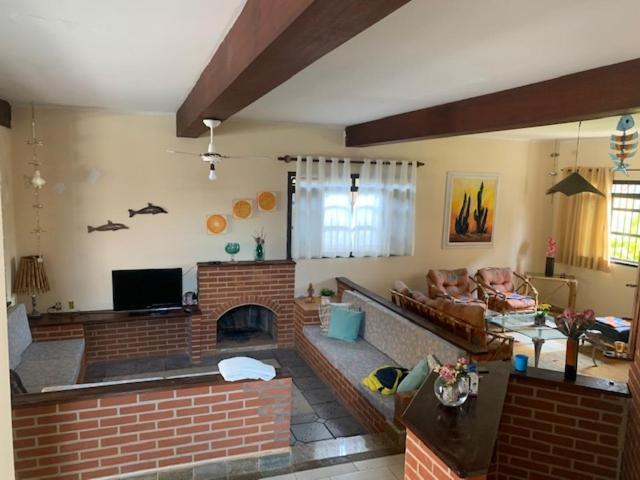 Lindo Sobrado Amarelo -Proximo A Praia Mongagua Ngoại thất bức ảnh