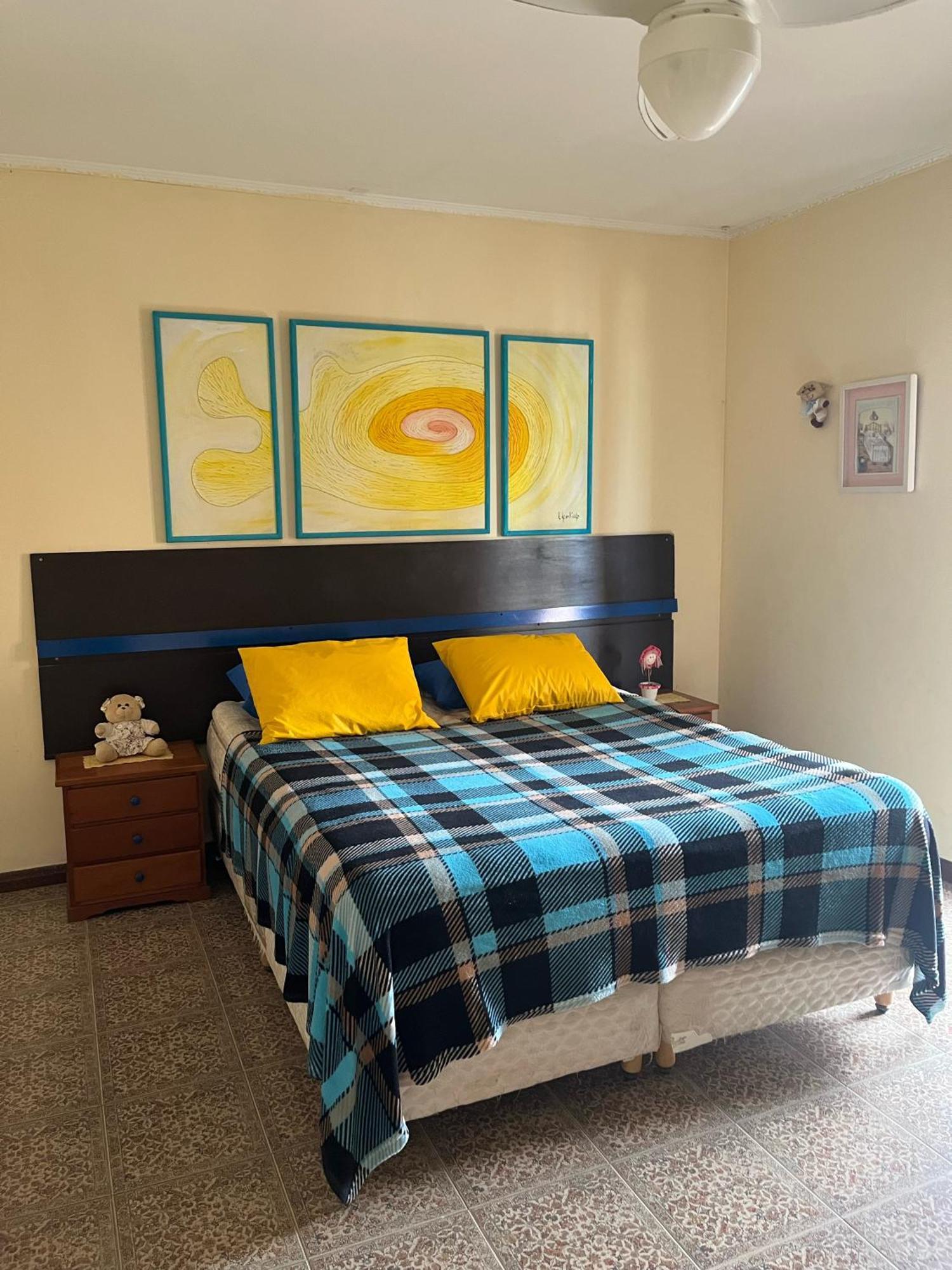 Lindo Sobrado Amarelo -Proximo A Praia Mongagua Ngoại thất bức ảnh